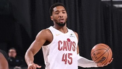 stake在线玩-屠杀！骑士124-91快船，谁是本场比赛的功臣，数据不会说谎！